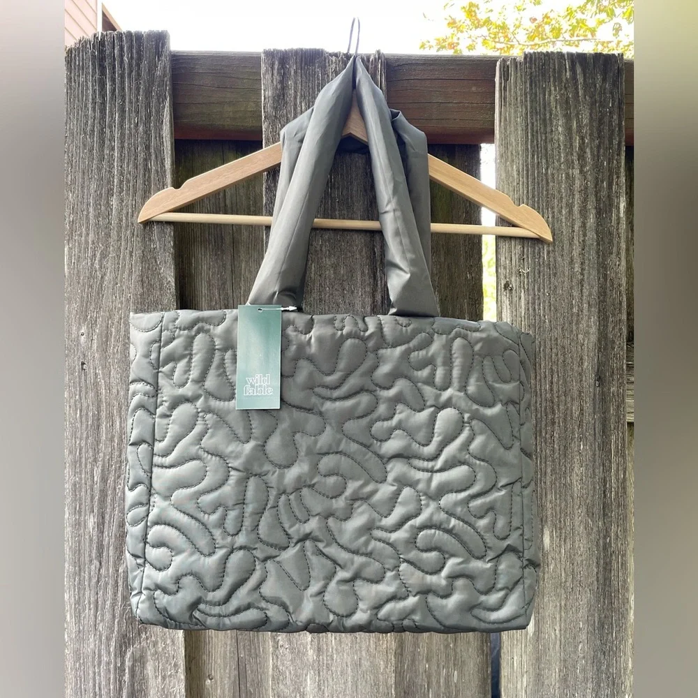 Wild Fable Puffy Quilted Tote Bag Green